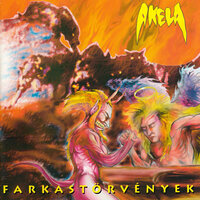 Foggal és körömmel - Akela