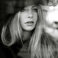 ZOË